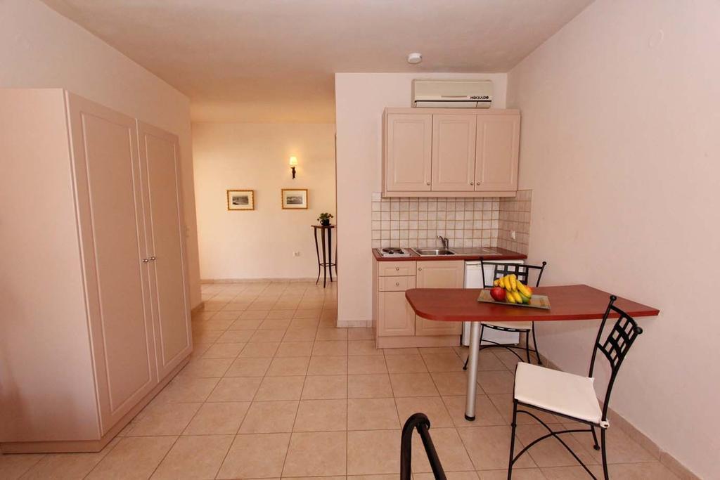 Lambrinos Suites Platanés Zewnętrze zdjęcie